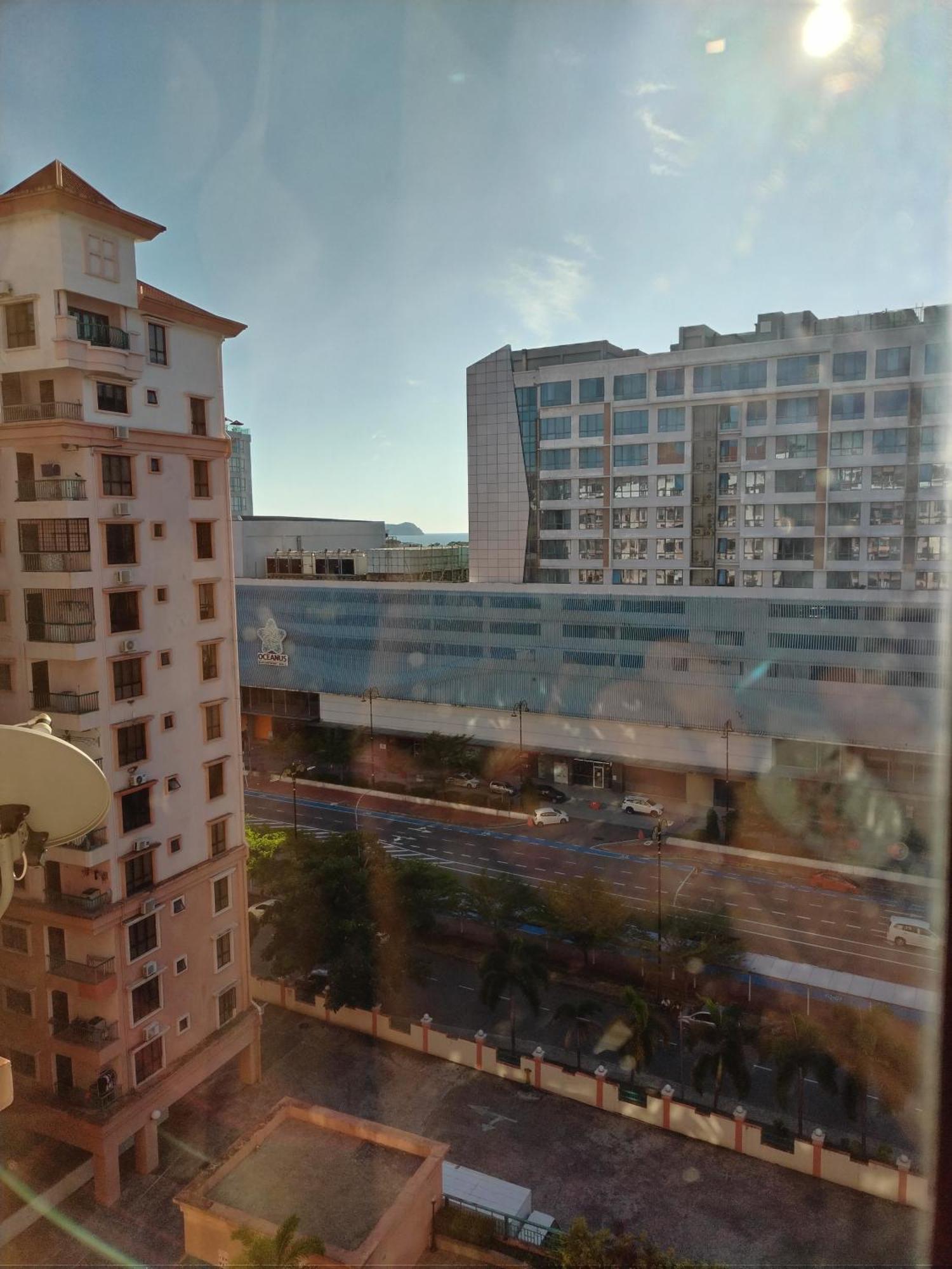 Hp Vacation Marina Court Apartamento Kota Kinabalu Exterior foto